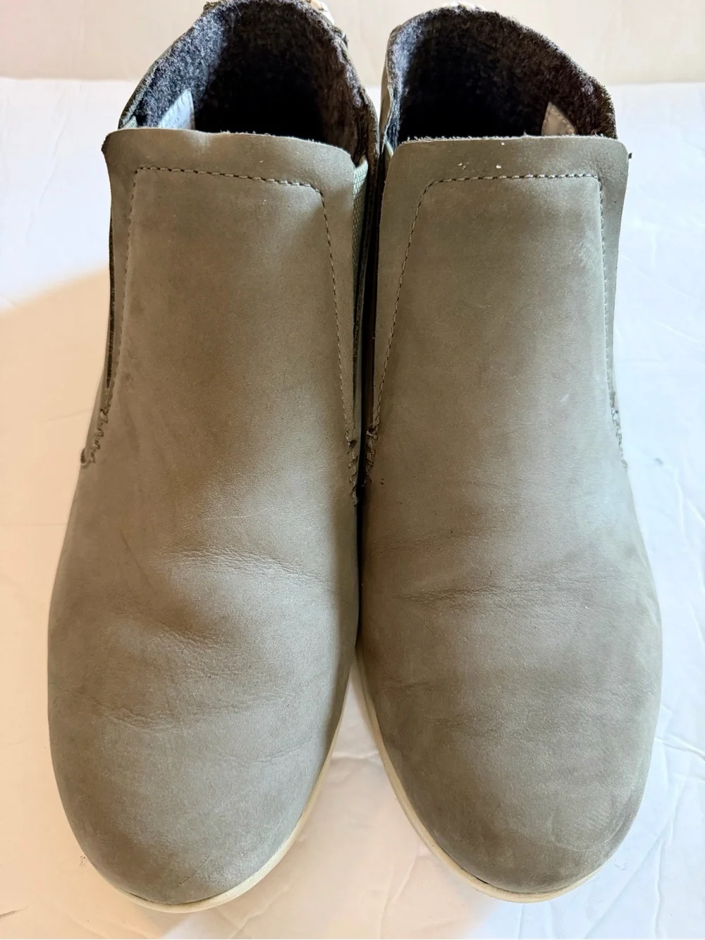 Olukai Hawai'iloa Manu Hope Grey Leather Ankle Boots Shoes Women’s Size 10